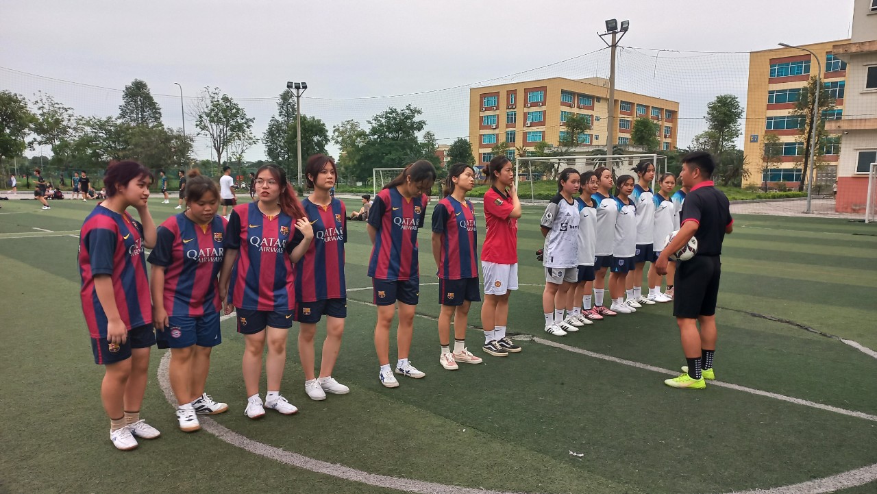 Khai mạc giải bóng đá nữ sinh viên năm 2023 học tại cơ sở Hà Nam.