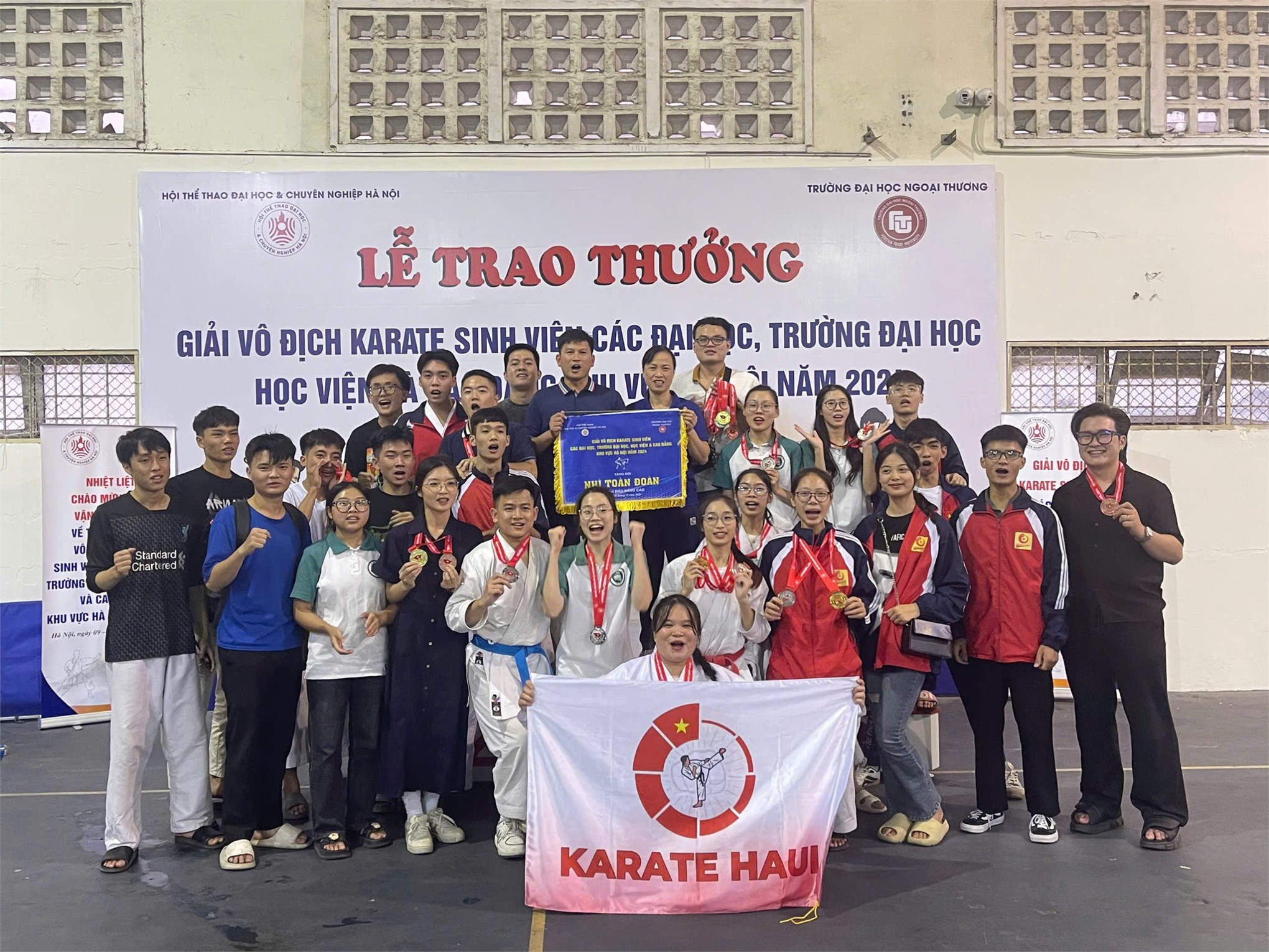 Ấn tượng giải vô địch Karate sinh viên đại học, cao đẳng khu vực Hà Nội năm 2024.